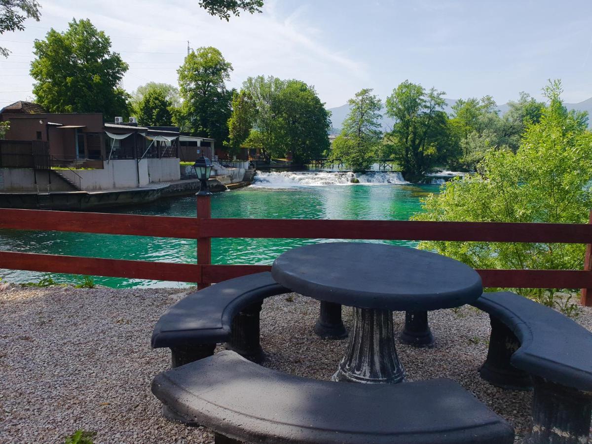 Holiday Home Waterfall View Bihać Kültér fotó