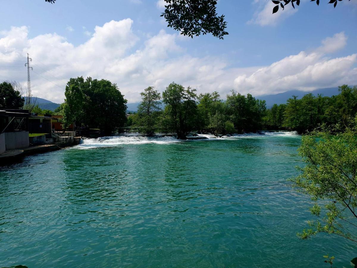 Holiday Home Waterfall View Bihać Kültér fotó